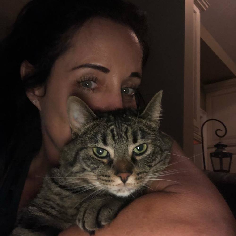 Meet your Posher, Shelly