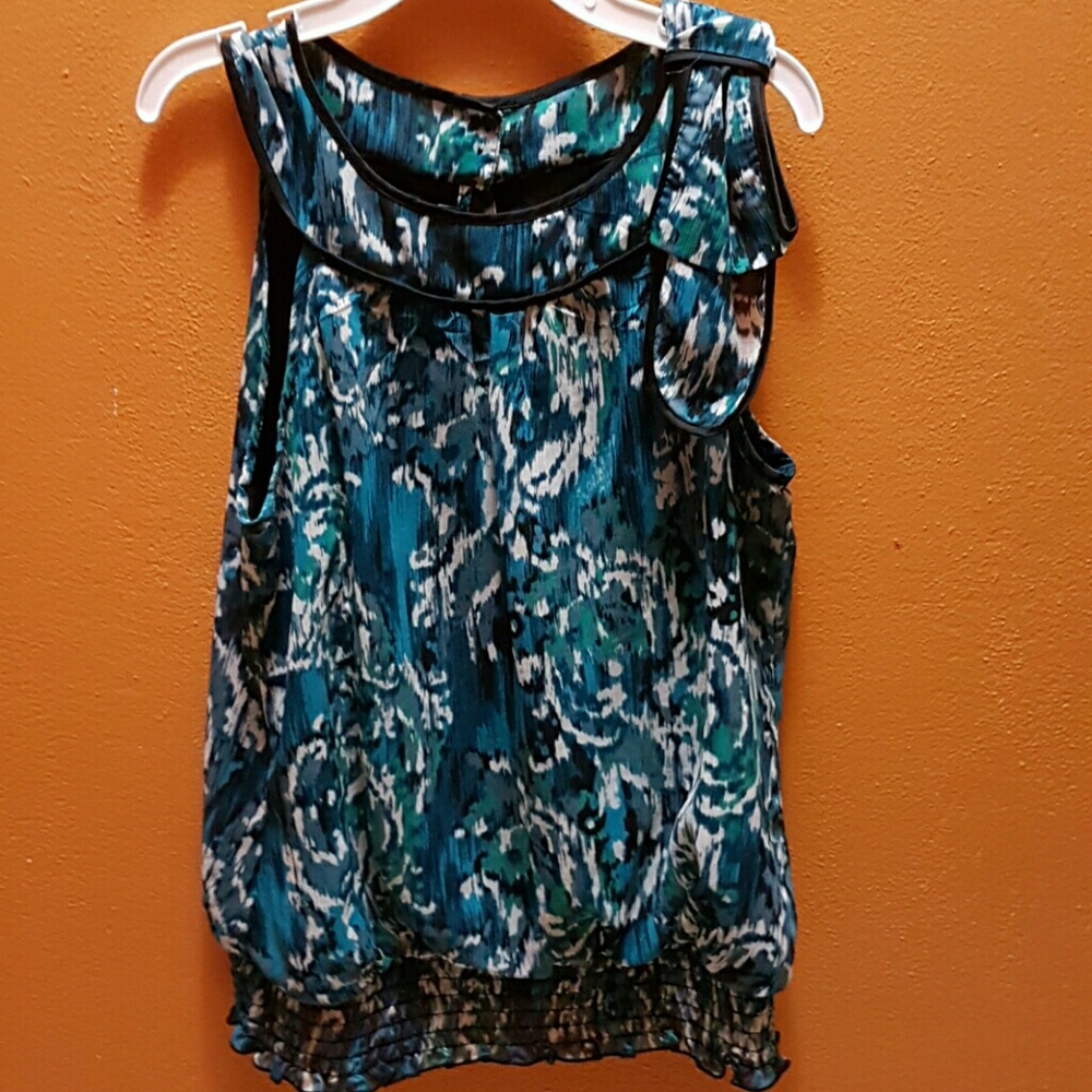 Sleeveless top