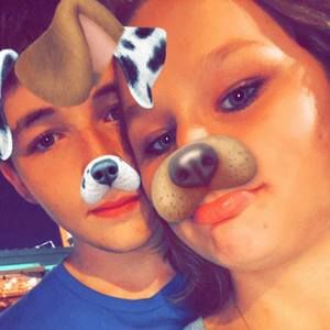 Meet your Posher, Lindsey