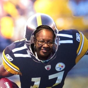 Meet your Posher, Angela