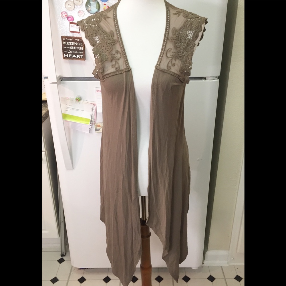 Newport | Crocheted Cardigan