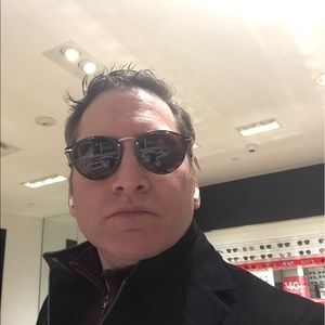 Meet your Posher, Steve