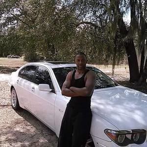 Meet your Posher, Gregory