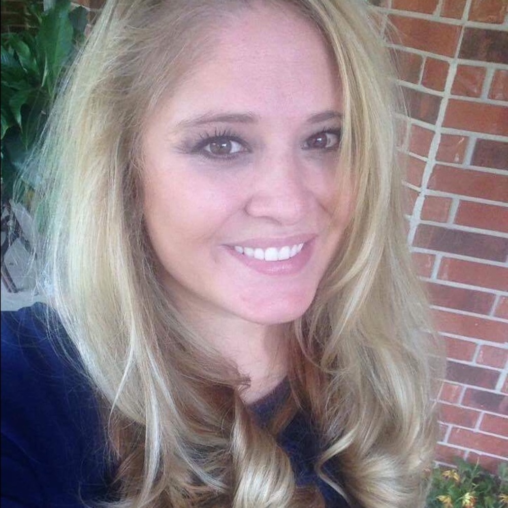 Meet your Posher, Anissa