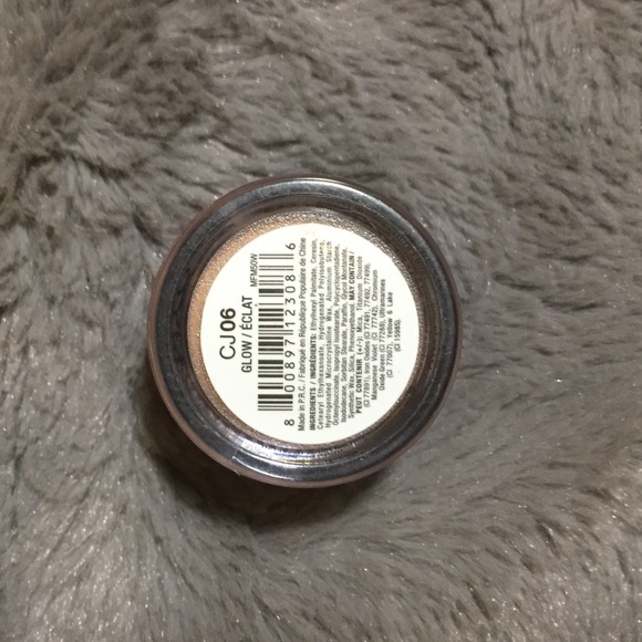 NYX Full Coverage Concealer - Picture 2 of 2