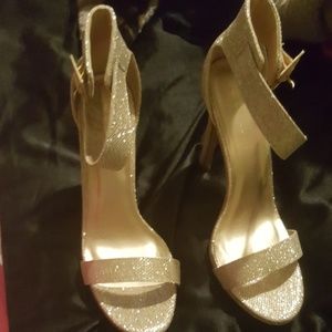 Gold sparkle heels