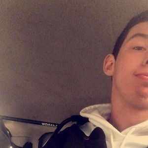 Meet your Posher, Brandon