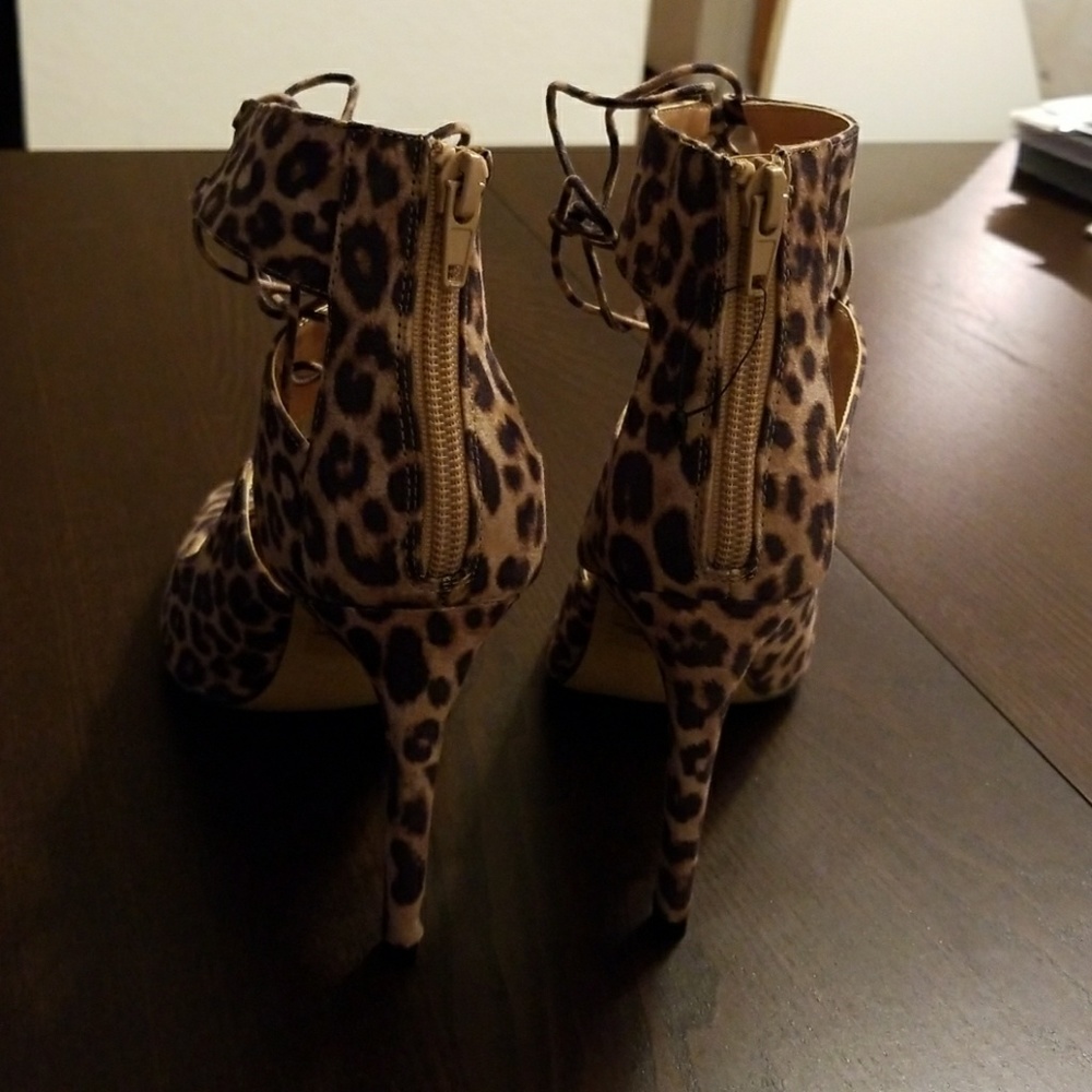 Leopard heels - Picture 4 of 5
