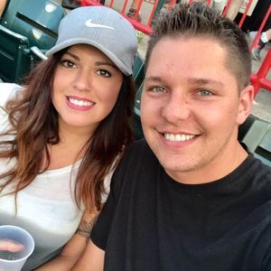 Meet your Posher, Derek