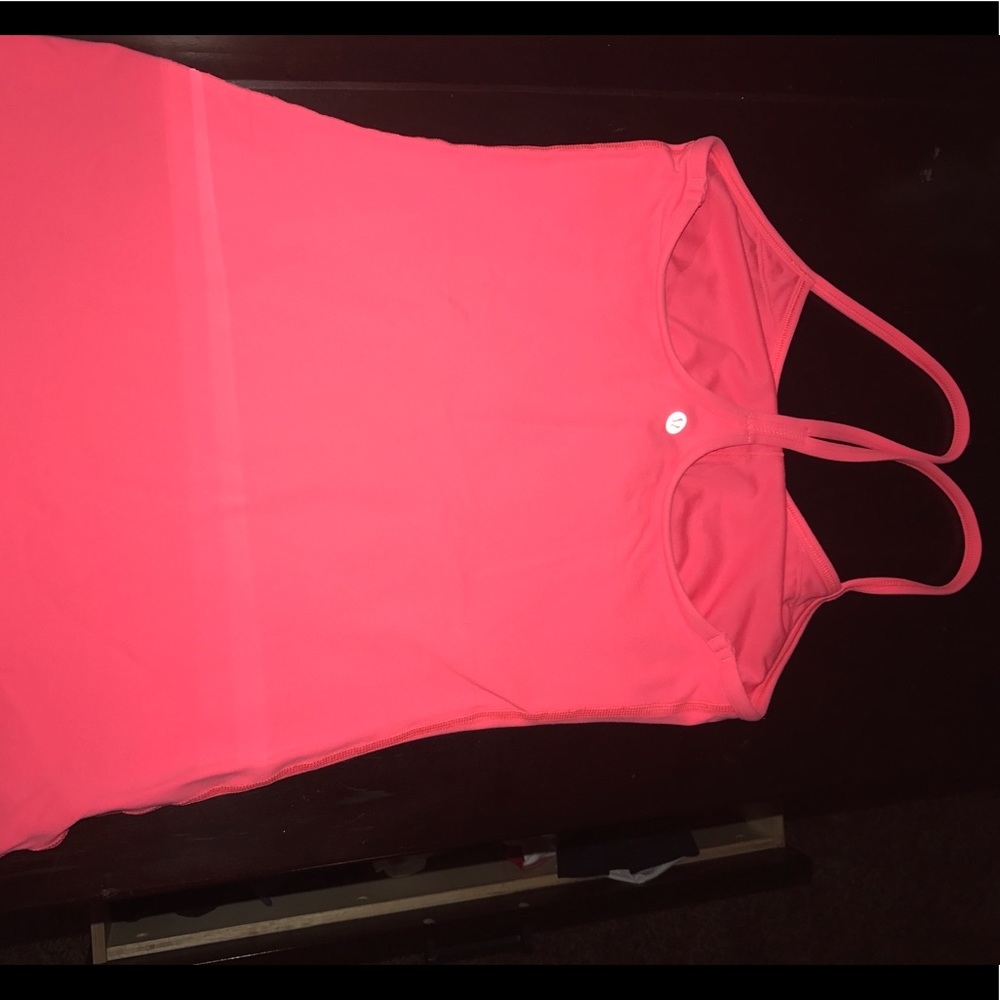 New Lululemon top 🌸
