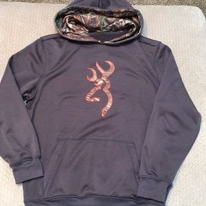 Men’s medium browning camo hoody
