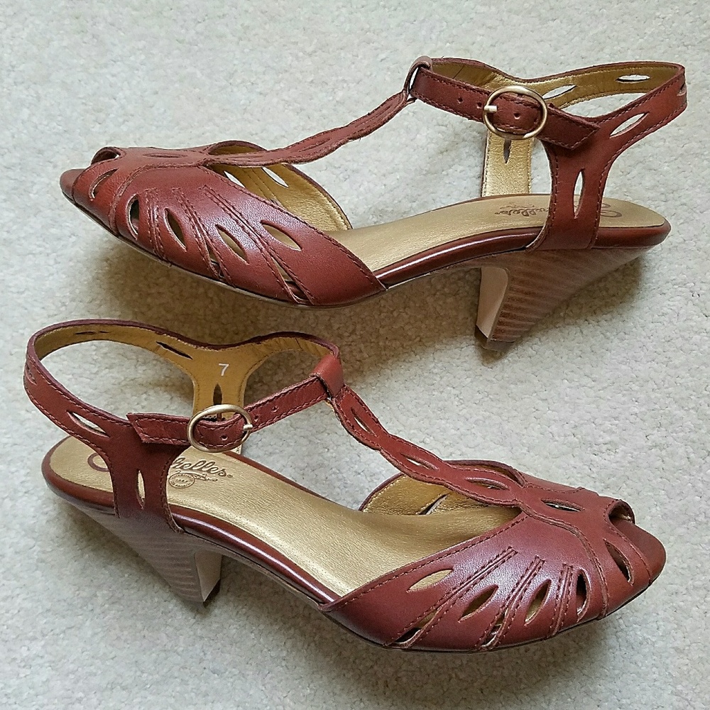 🐿 SEYCHELLES Cognac Leather Peep Toe Heels