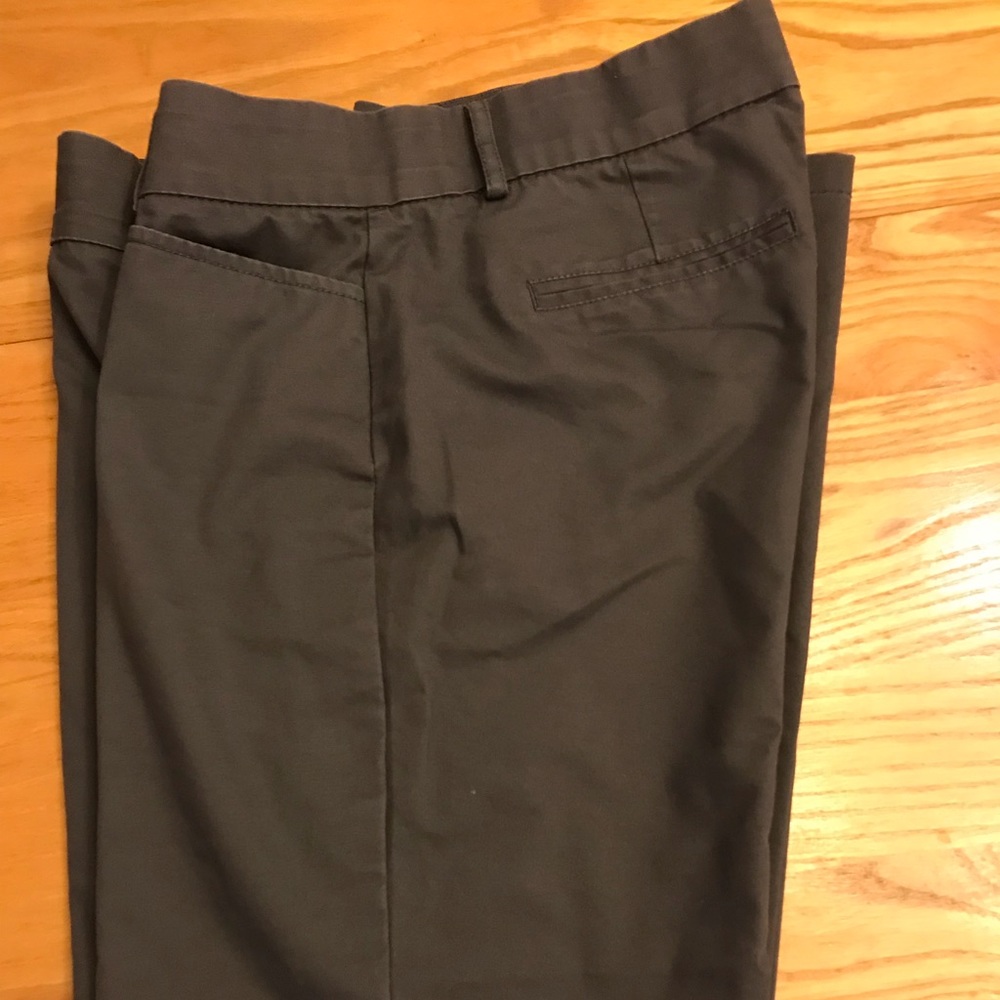 Size 10 dockers