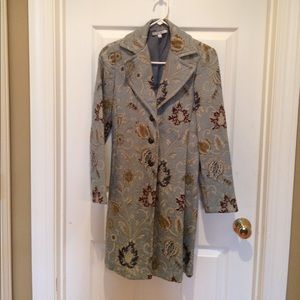 Gorgeous brocade Cabi brand coat