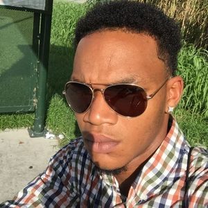 Meet your Posher, Kendra