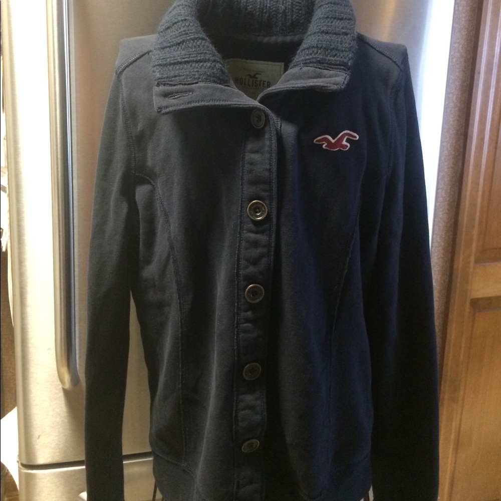 Hollister button up fleece size L