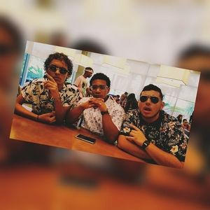 Meet your Posher, Alexander