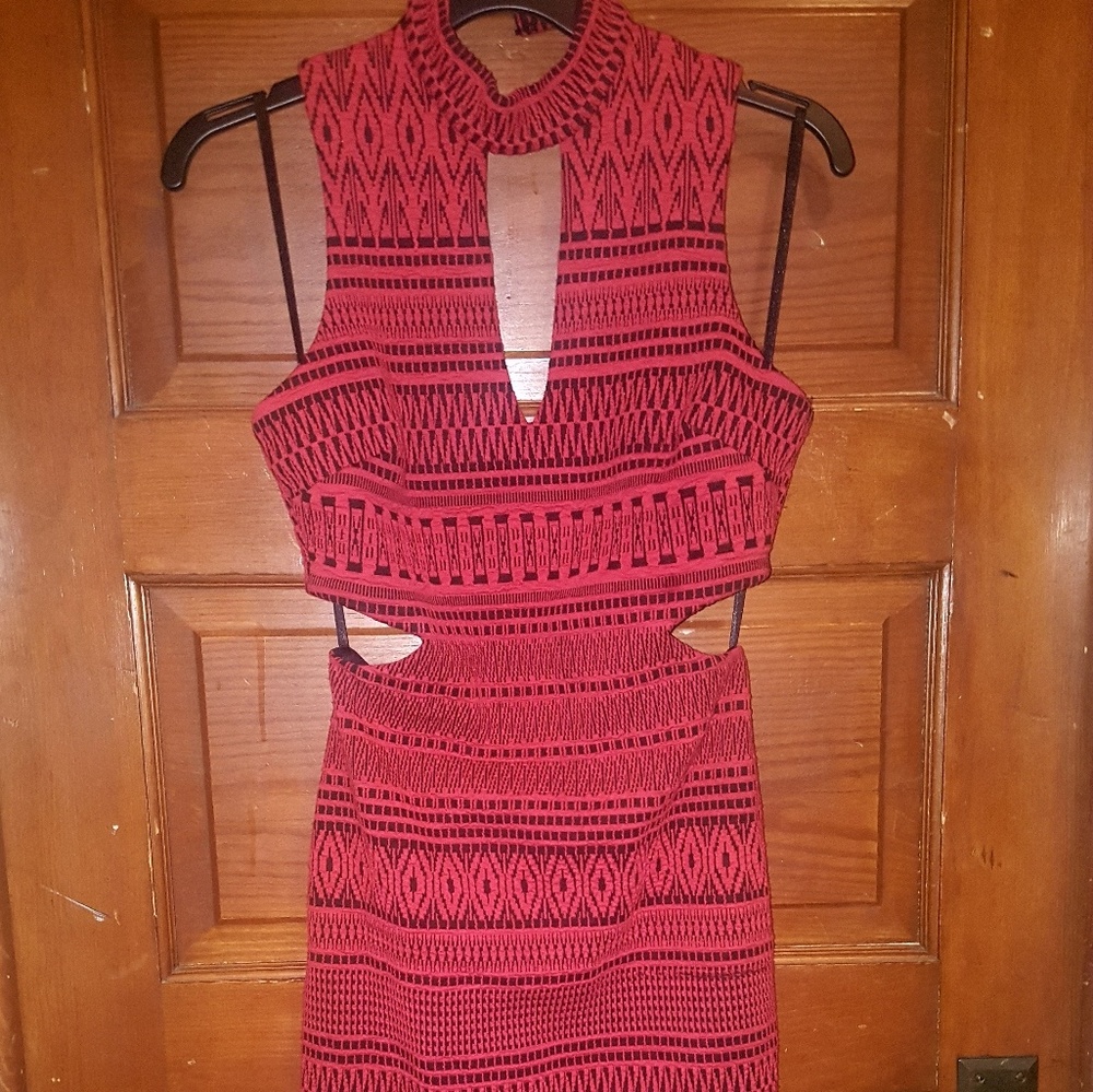 Bebe dress