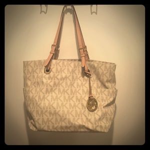 White Michael Kors Tote