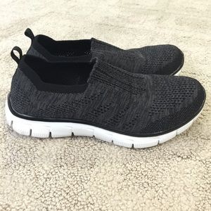 Skechers memory foam shoes