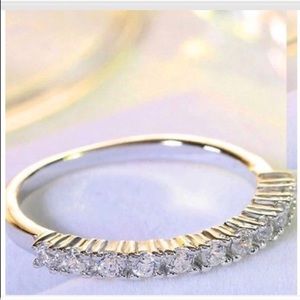 New 18 k White Gold Wedding Ring