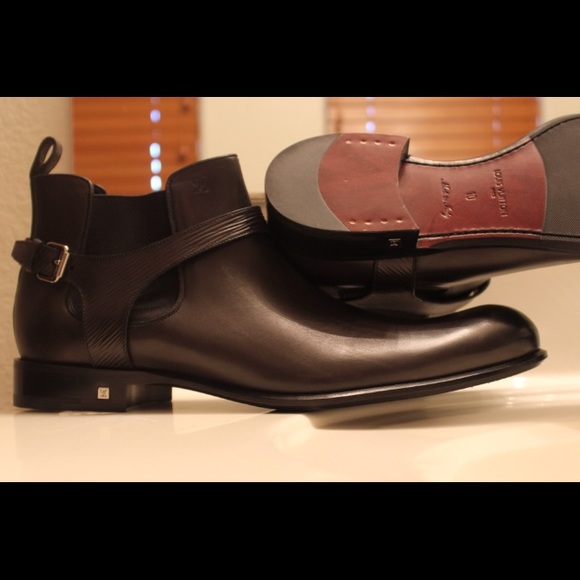 LV Greenwich Ankle Boot. Brand new $850.00 - Picture 2 of 5