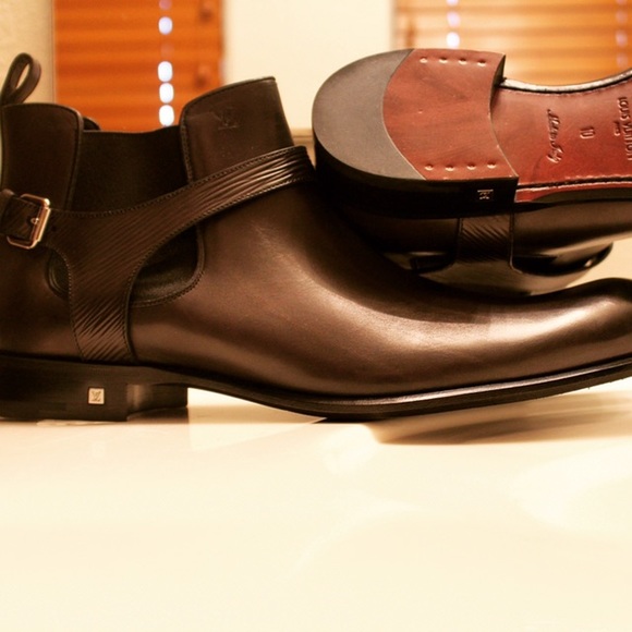 LV Greenwich Ankle Boot. Brand new $850.00 - Picture 4 of 5