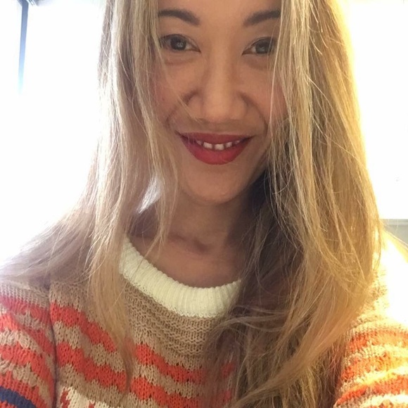 Meet your Posher, Leah - Picture 1 of 1