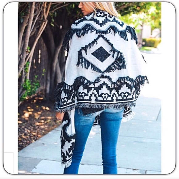 💥HOTSALE💥Big Boho Hug Blanket Scarf Wrap sold - Picture 2 of 7