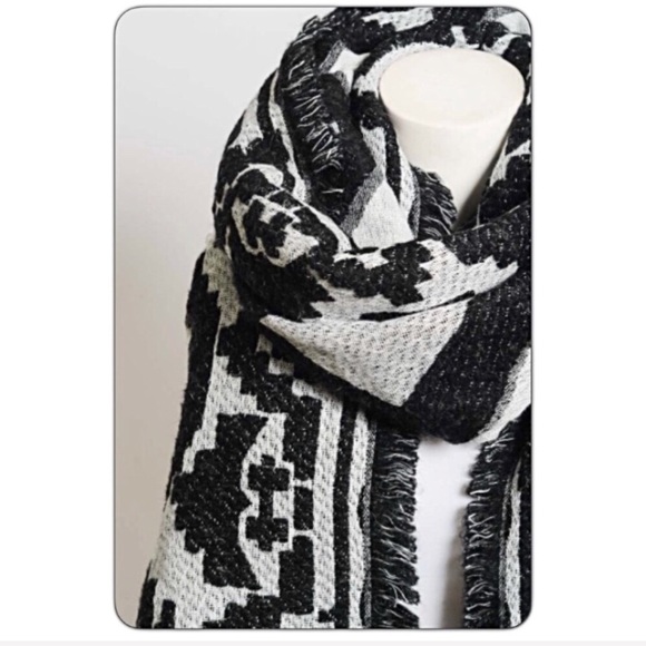 💥HOTSALE💥Big Boho Hug Blanket Scarf Wrap sold - Picture 6 of 7