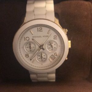 MK Watch