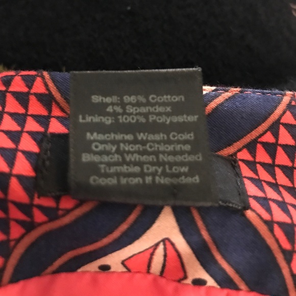 ❌SOLD❌ Ann Taylor Geometric Pencil Skirt - Picture 5 of 7