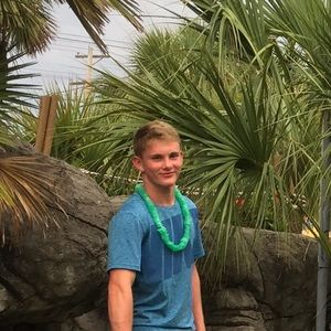 Meet your Posher, Noah