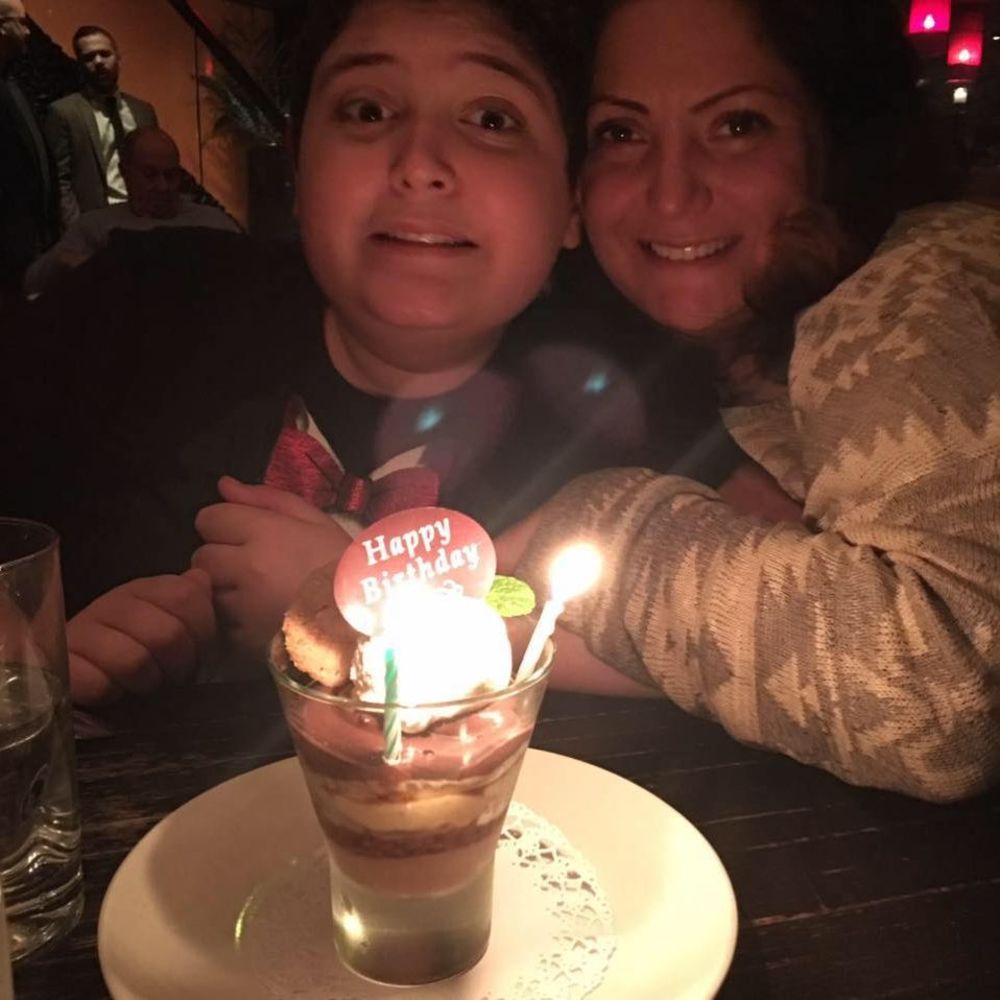 Meet your Posher, Dominique