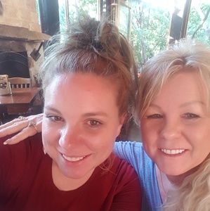 Meet your Posher, Janet