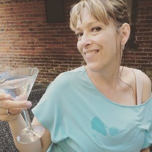 Meet your Posher, Tina