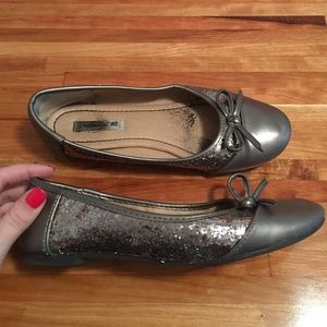 Gray silver glitter flats
