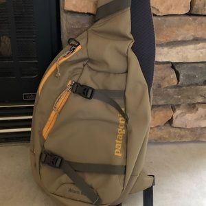 Patagonia Atom Sling