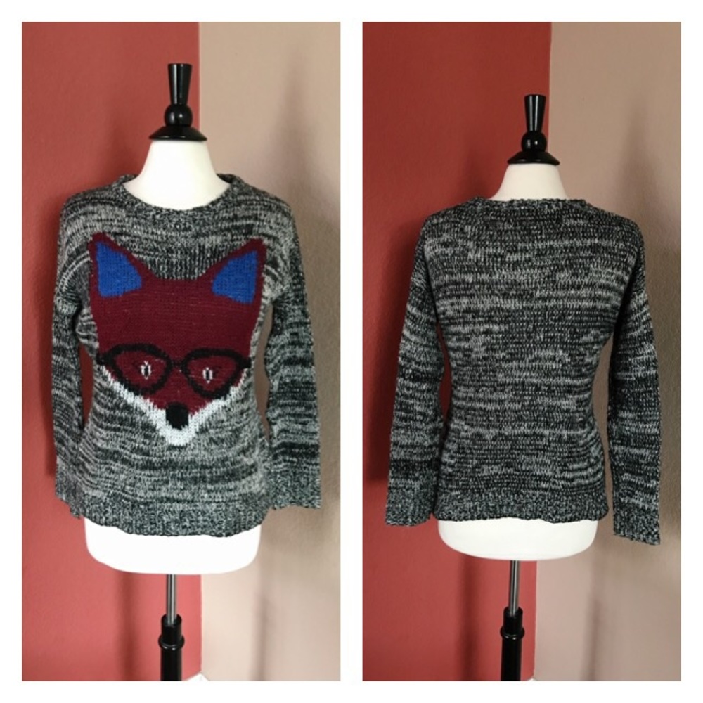 Full Tilt Black & Gray Fox Sweater