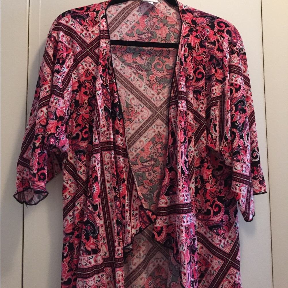 LuLaRoe Pink Patterned Shirley