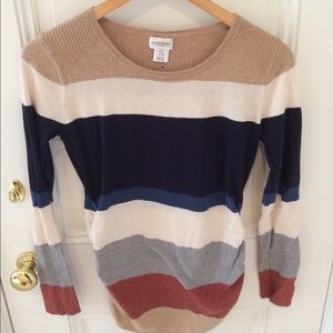Maternity sweater