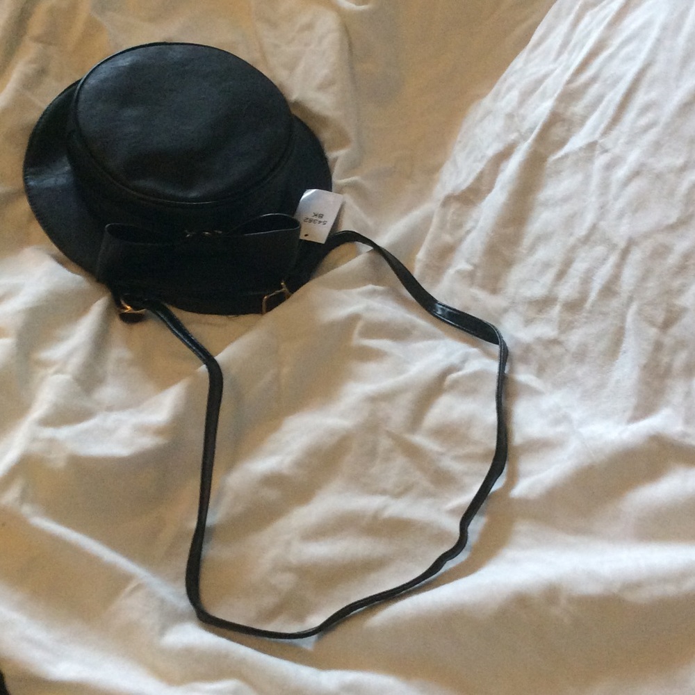 Hat look purse