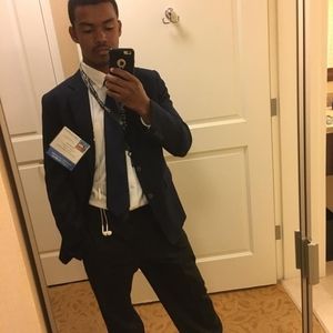 Meet your Posher, Joshua