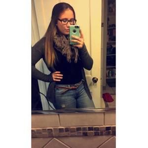 Meet your Posher, Kelli-lynn