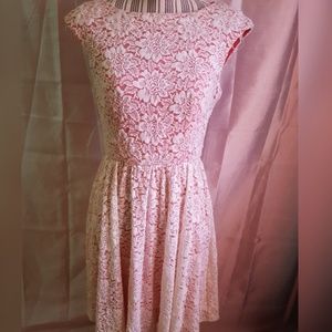 Lace fit to flare dress