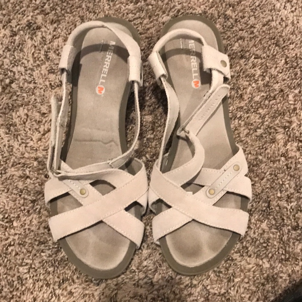 Merrill Air Cushion strappy sandal