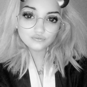 Meet your Posher, Bria