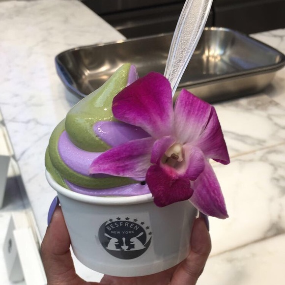 Meet your Posher, Dana - Picture 1 of 1