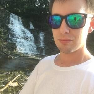 Meet your Posher, Jonathan