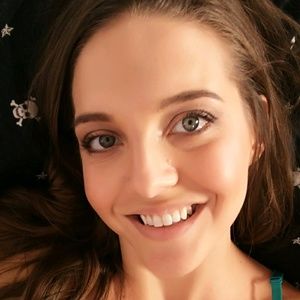 Meet your Posher, Taryn